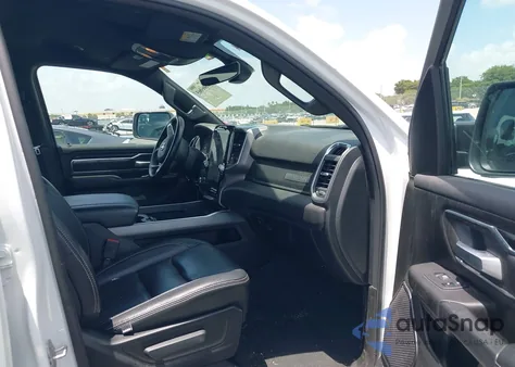 2024 Ram 1500 Big Horn 4X2 6'4 Box from USA, damaged, VIN 1C6RREBT3RN152248